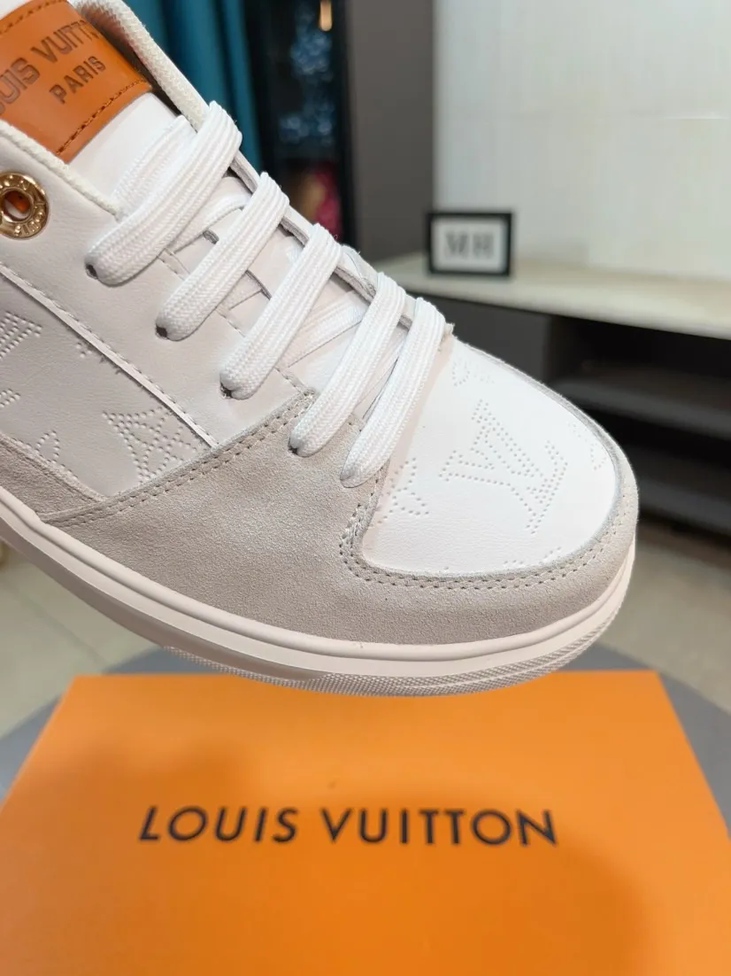 Men's shoes💰420🌹🌹[LV]🌹High-end men's shoes brand: official website 1:1 latest masterpiece: the upper is made of Italian imported first-layer cowhide with special materials➕full genuine leather lining🔥, making walking more convenient and comfortable! Exclusive new style, stunning work [color]! Create a fashionable personality to set off your uniqueness! A must-have for trendy men! Classic🔥Number: 38-44